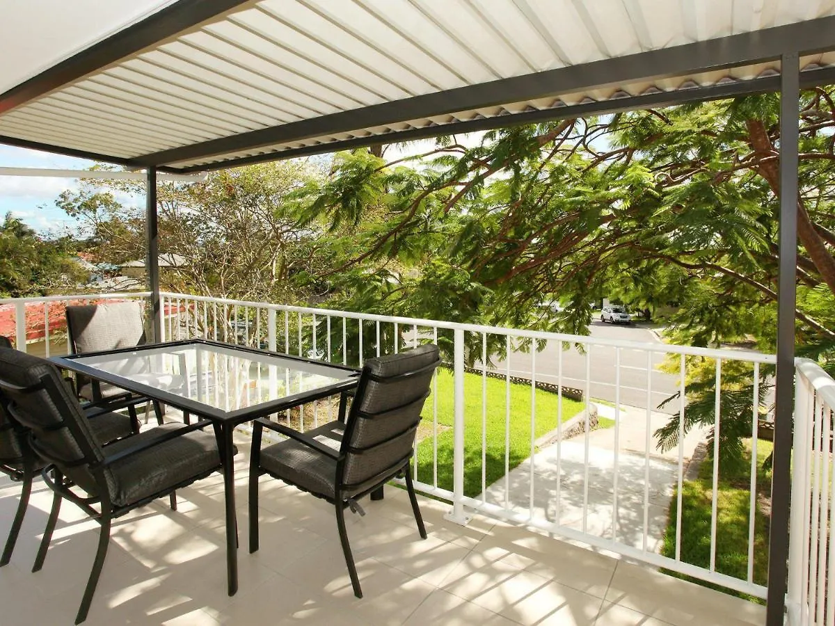 Holiday home Oloway 40 Alexandra Headland Australia